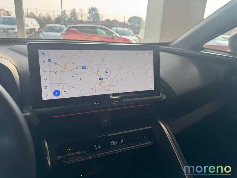 Toyota C-HR 1.8 hv Lounge fwd e-cvt