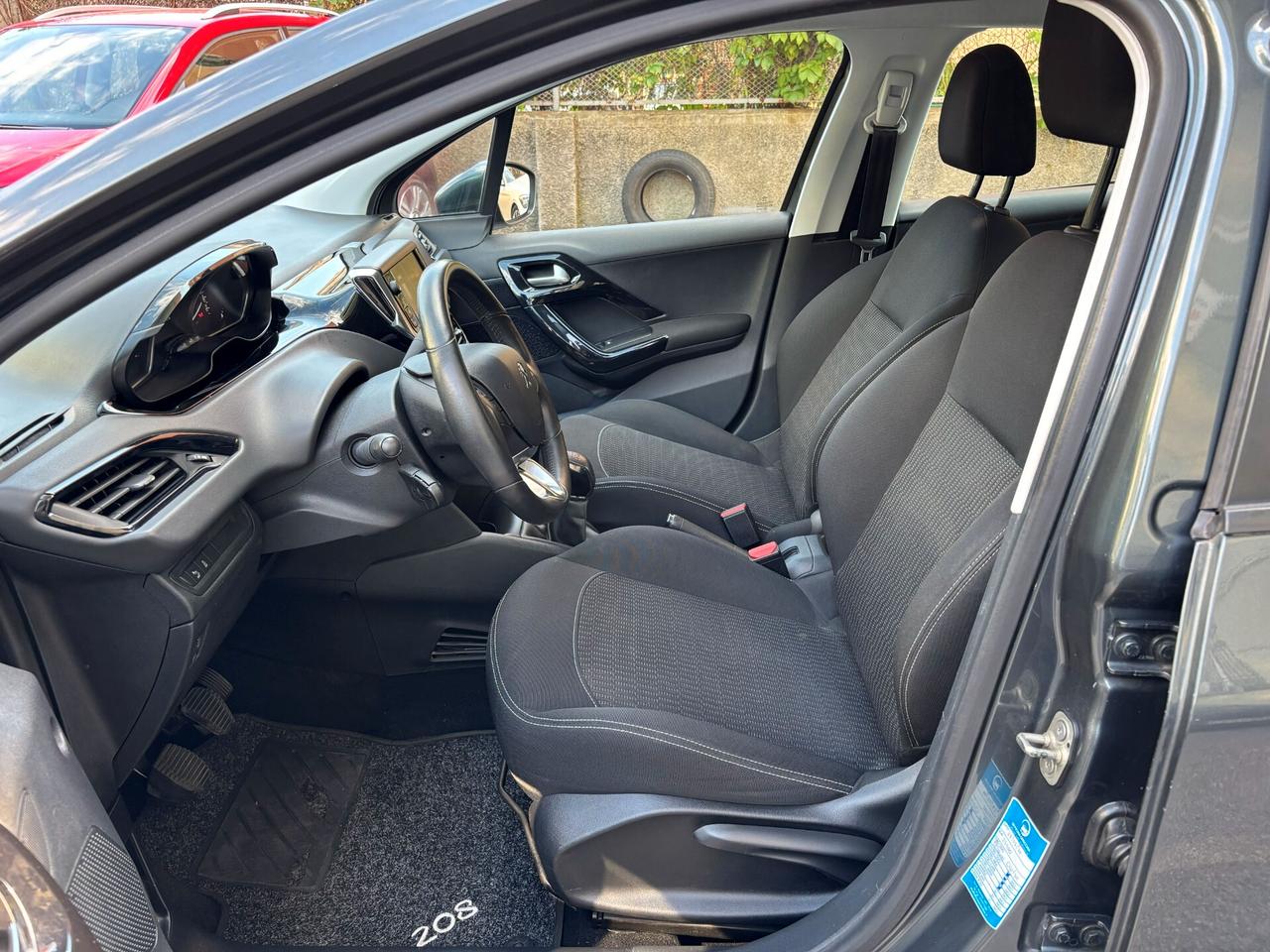 Peugeot 208 BlueHDi 75 5 porte Active