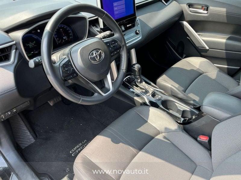 Toyota Corolla Cross 2.0H (197 CV) E-CVT Lounge 4WD