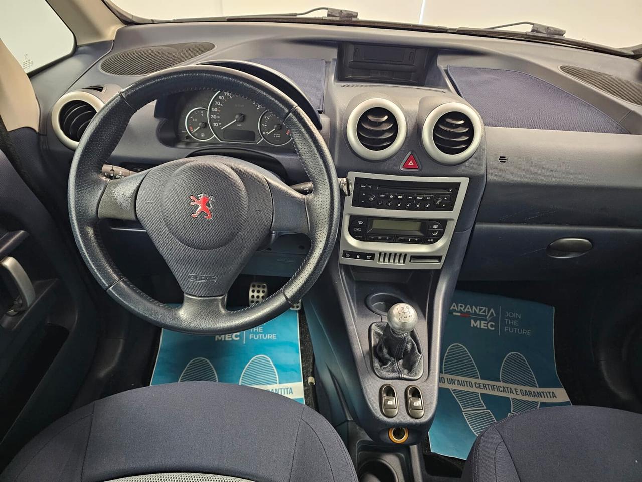 Peugeot 1007 1.4 Trendy - NeoPatentati