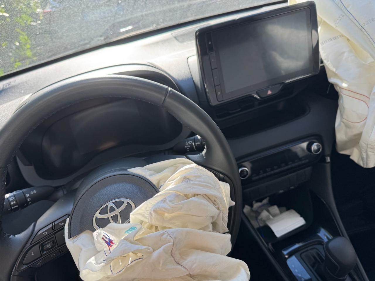 Toyota Yaris 1.5 Hybrid 5 porte Trend km 12000