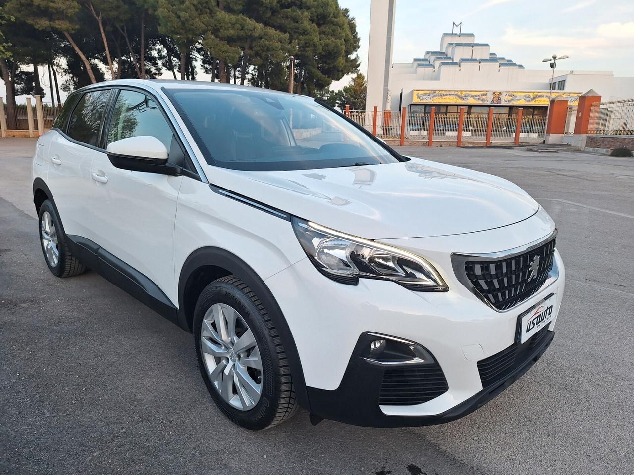 Peugeot 3008 BlueHDi 120 cv NAVI 2018