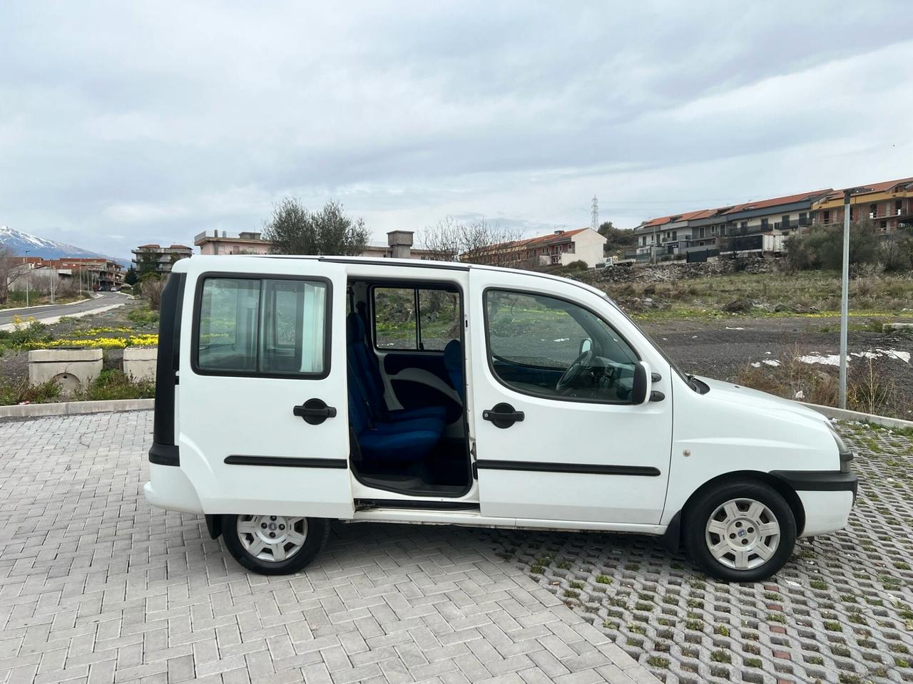 Fiat Doblo 1.9JTD A-F-F-A-R-O-N-E