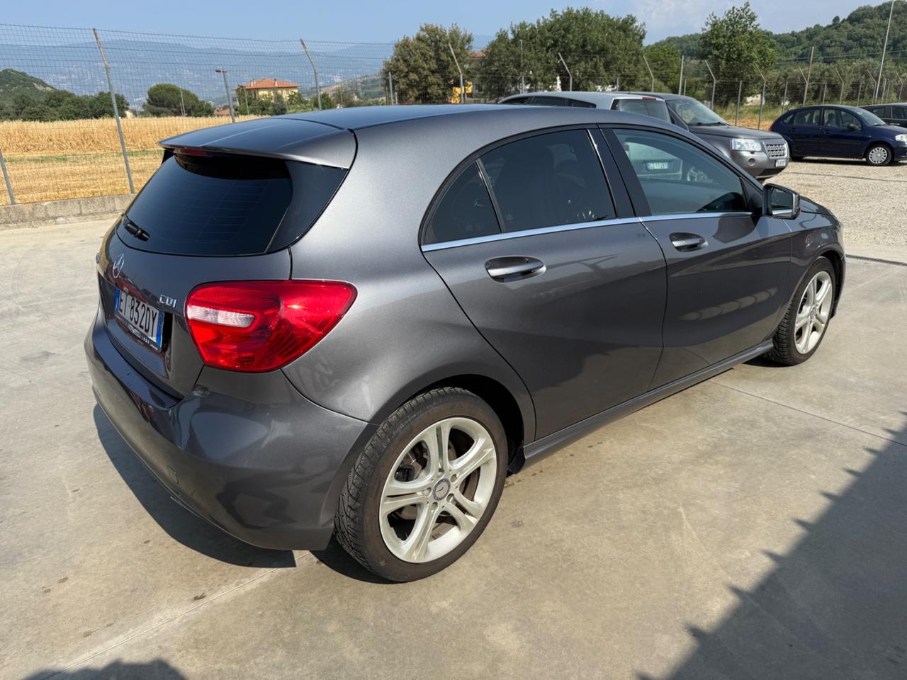 Mercedes-benz A 180 A 200 CDI Automatic Sport