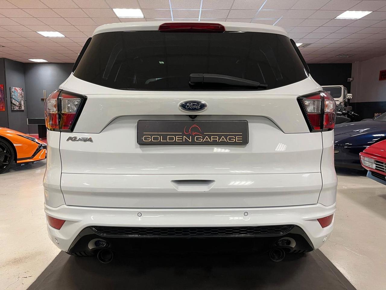 Ford Kuga 2.0 TDCI 120 CV S&S 2WD ST-Line