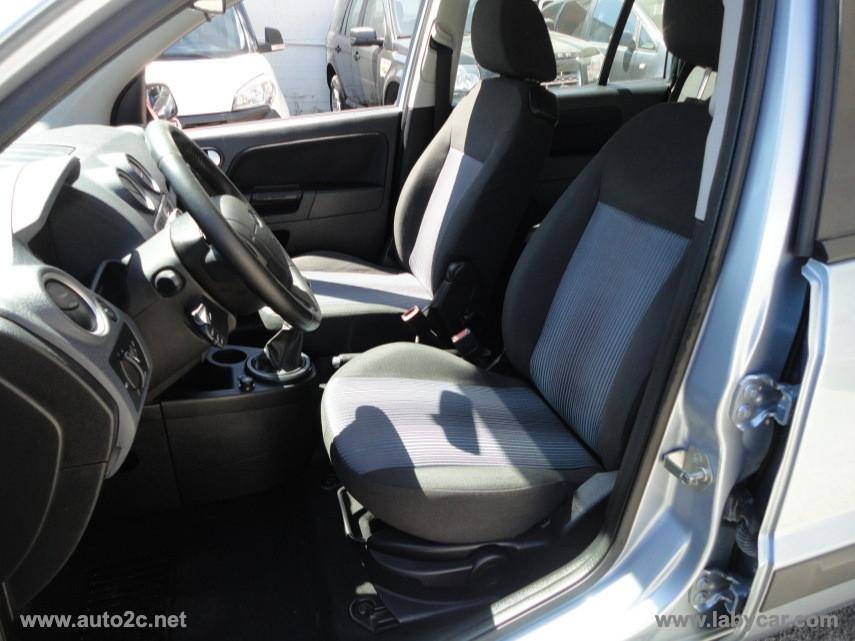 FORD Fusion 1.6 TDCi Collection