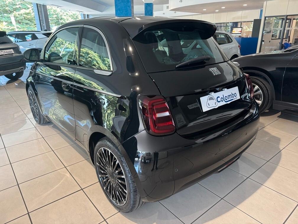 Fiat 500 1.0 hybrid La Prima Nav Led Cam App conn 17" Neopat