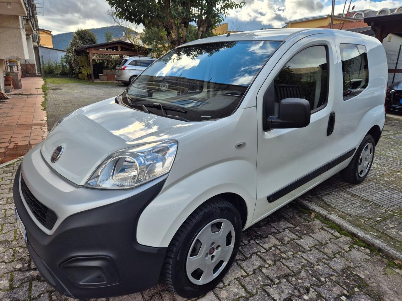 Fiat Fiorino 1.3 MJT 95CV Cargo IVA ESPOSTA