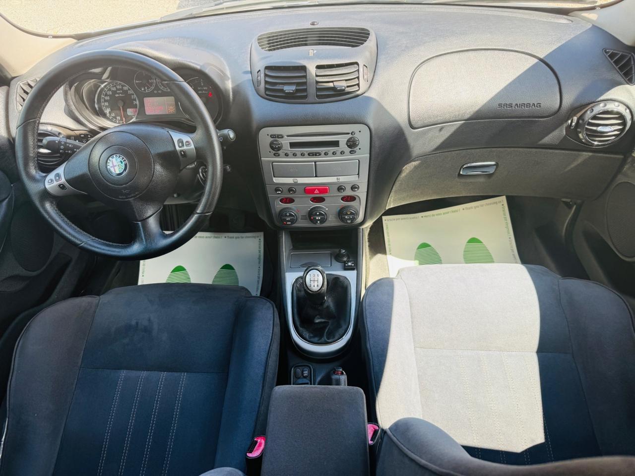 Alfa Romeo 147 1.6 B/GPL 16V Distinctive