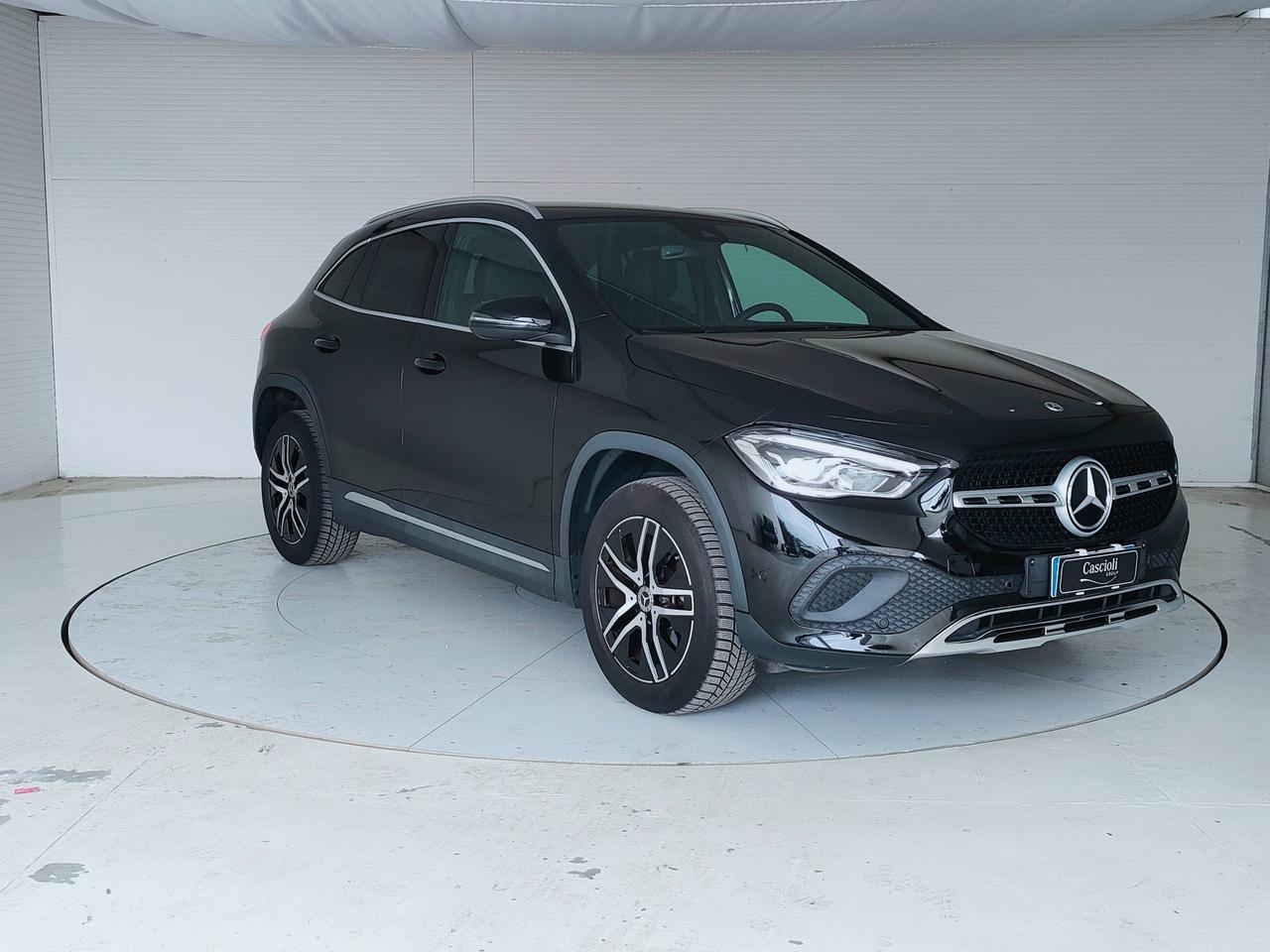 Mercedes-Benz GLA-H247 2020 - GLA 200 d Sport Plus 4matic auto