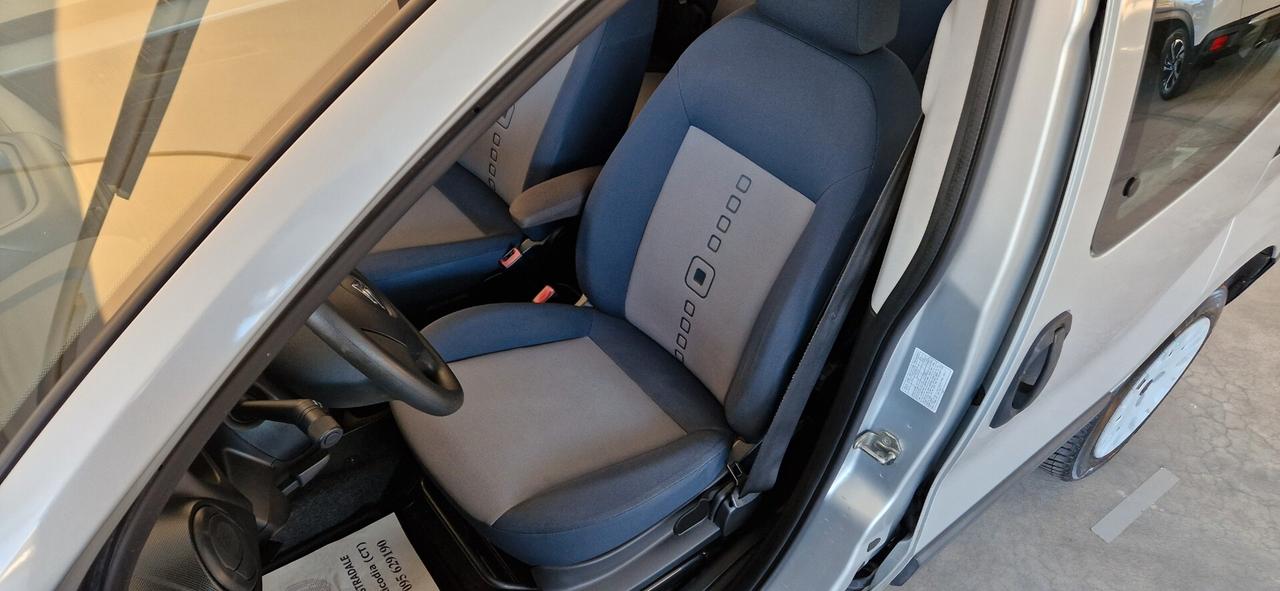 Citroen Nemo Multispace 1.3 HDi 75cv Selection