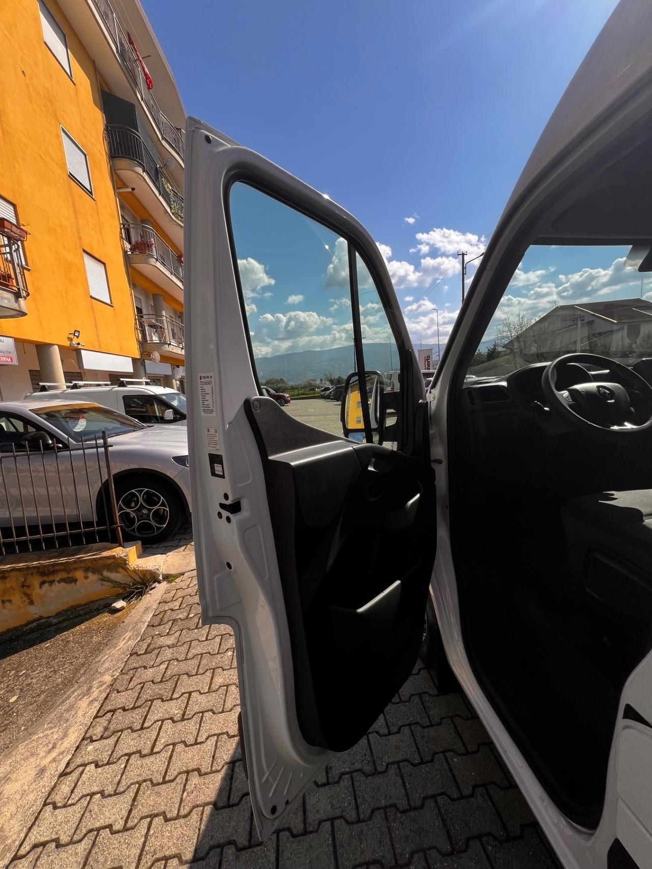 Renault Master T28 2.3 dCi 180 PC-TN Furgone Energy Ice