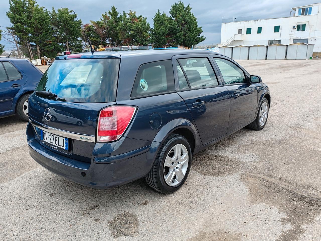 Opel Astra 1.7 CDTI 110CV Station Wagon Enjoy