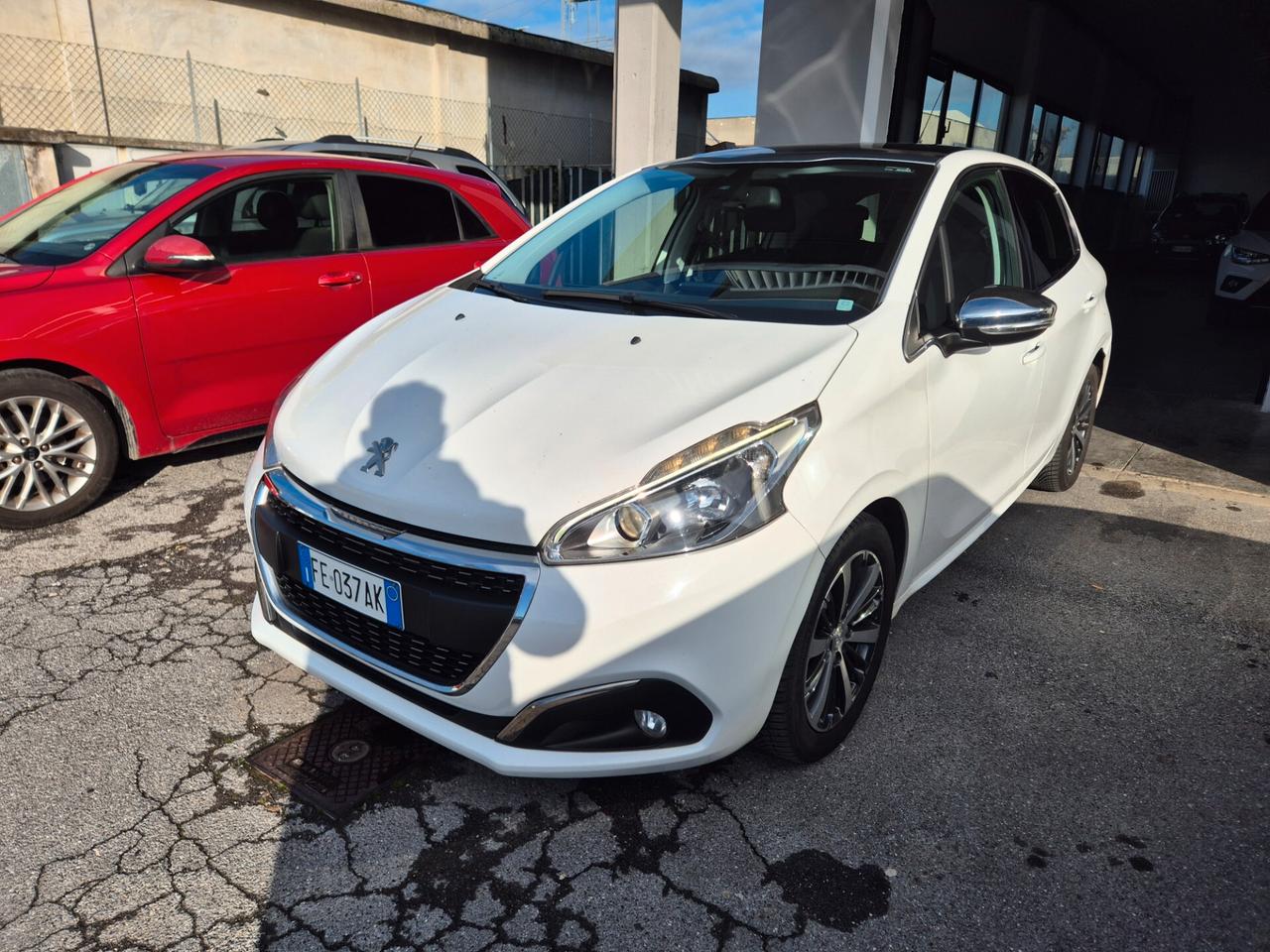 Peugeot 208 BlueHDi 100 5 porte GT Line PERFETTA