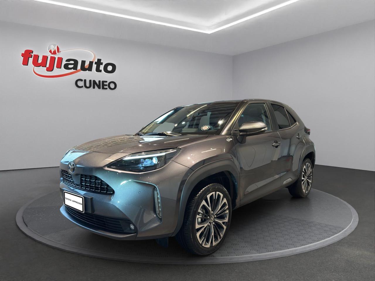 Toyota Yaris Cross 1.5h Lounge fwd 116cv e-cvt