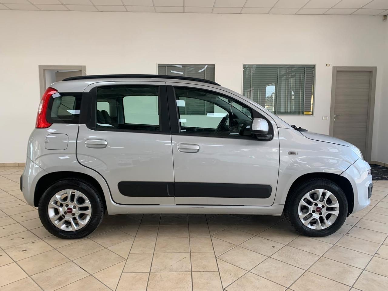 Fiat Panda 1.2 Lounge 69 CV