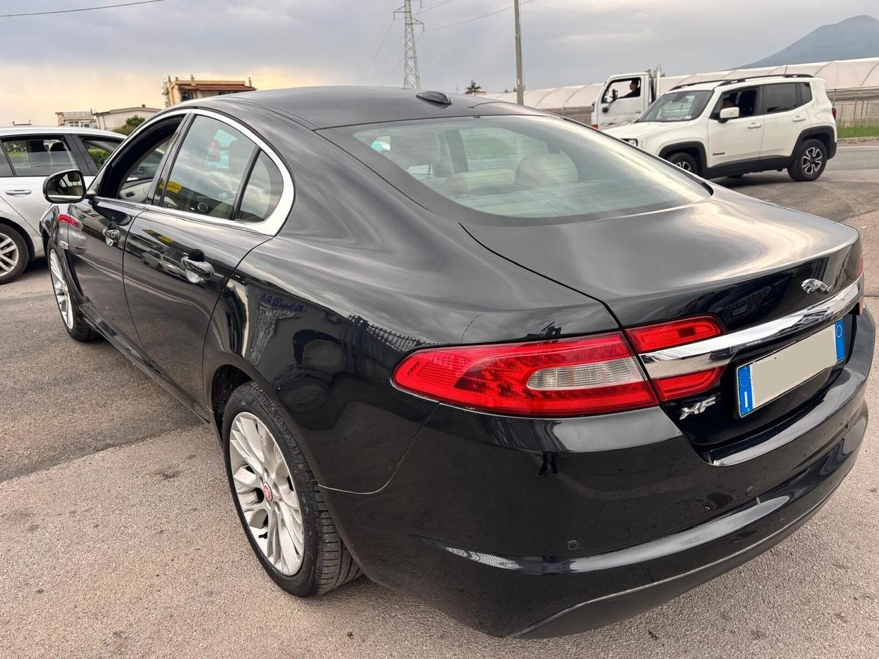 Jaguar XF 2.2 D 190 CV