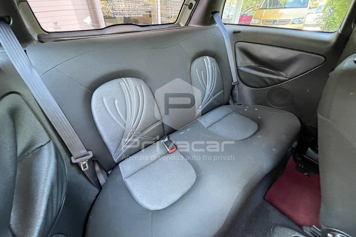 LANCIA Ypsilon 1.3 MJT 75 CV Unyca