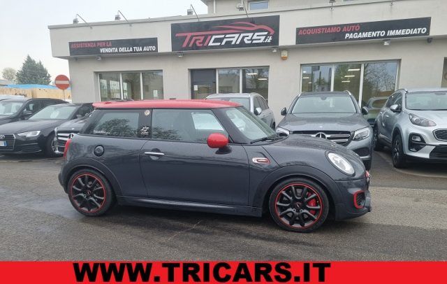 MINI John Cooper Works 2.0 John Cooper Works Hype UNICO PROP. - PERMUTE