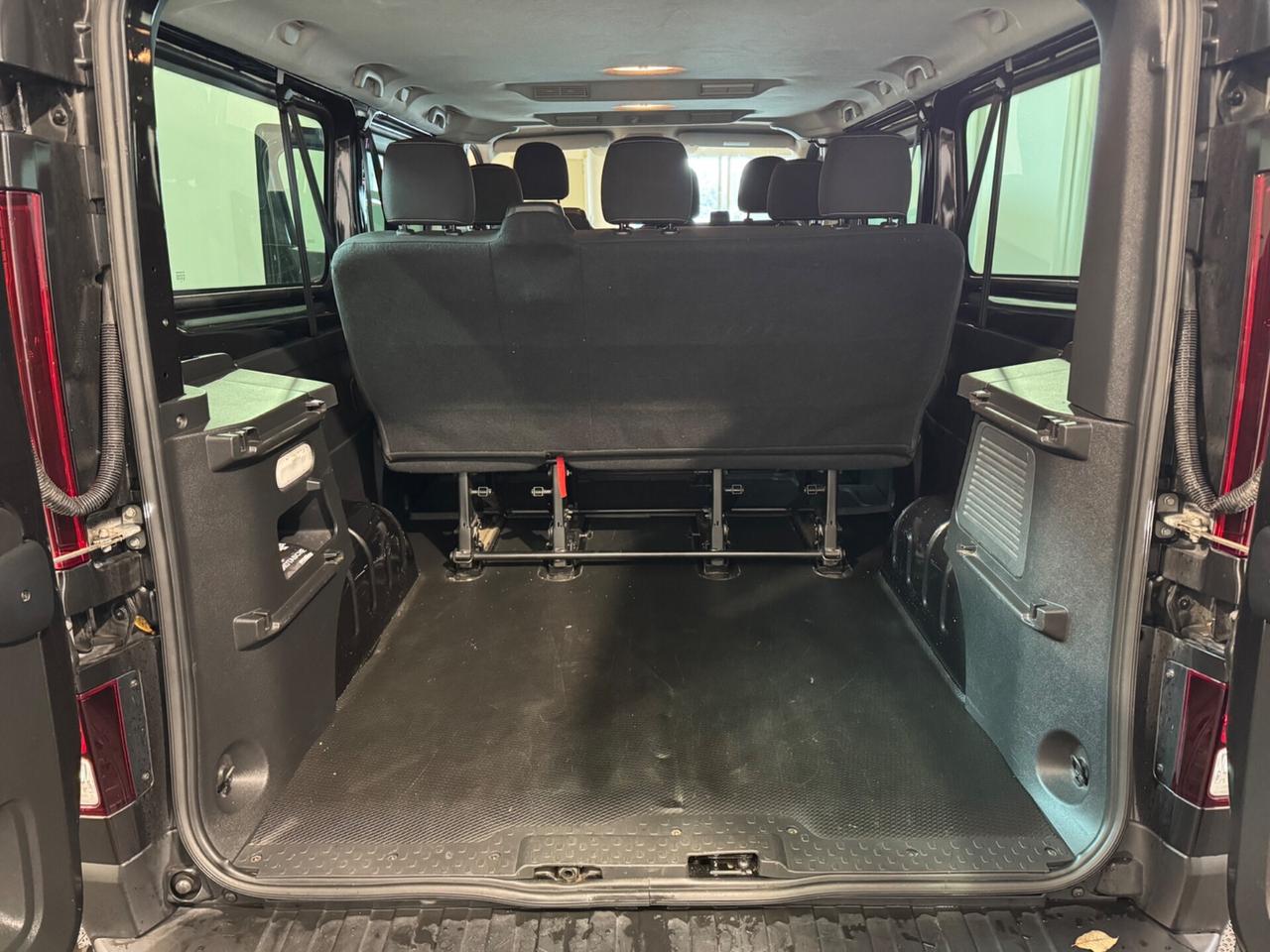 Renault Trafic T27 1.6 dCi 120CV S&S PL-TN - 9 POSTI!!