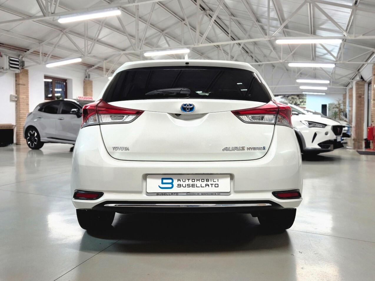 Toyota Auris 1.8 Hybrid Active