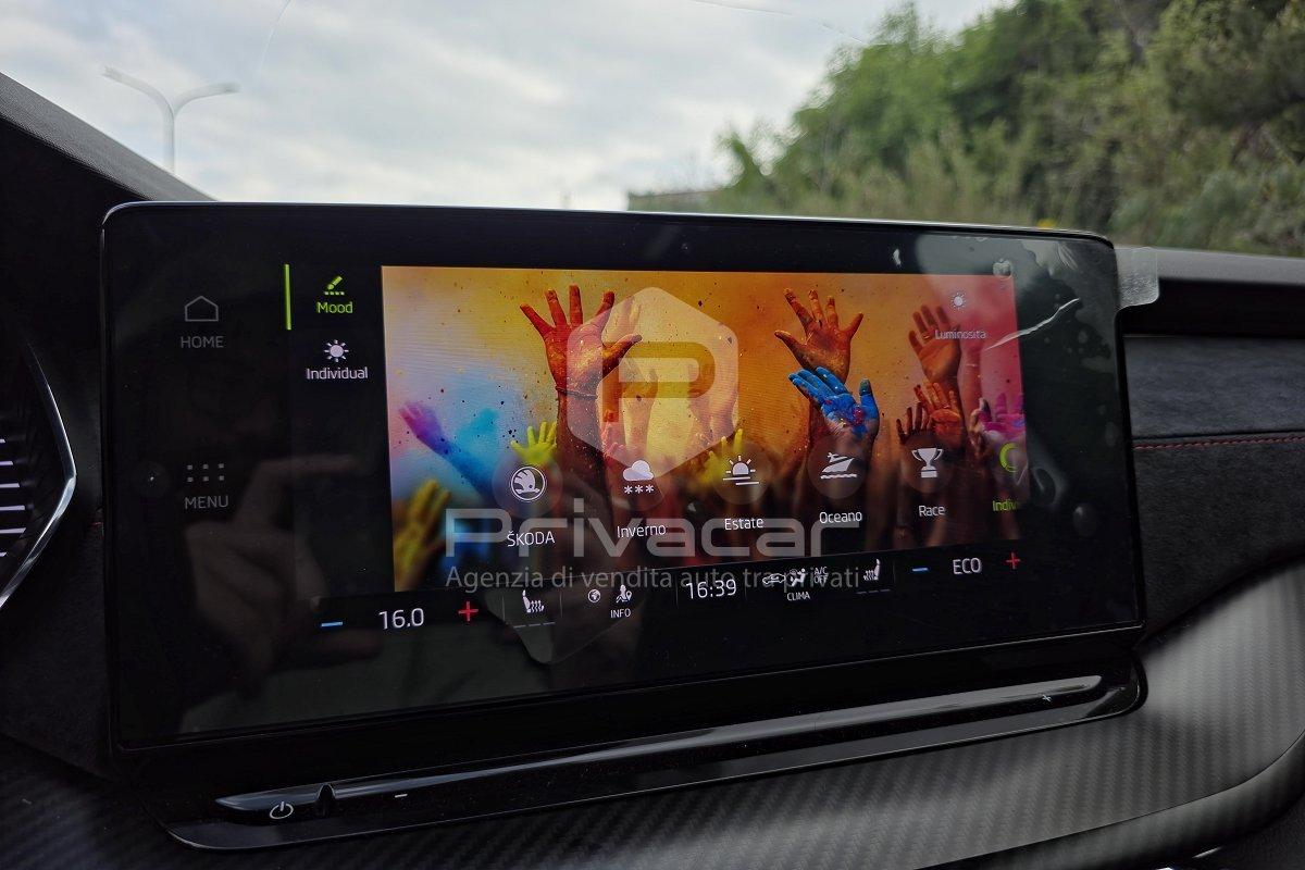 SKODA Octavia iV 1.4 TSI Plug-In Hybrid DSG Wagon RS