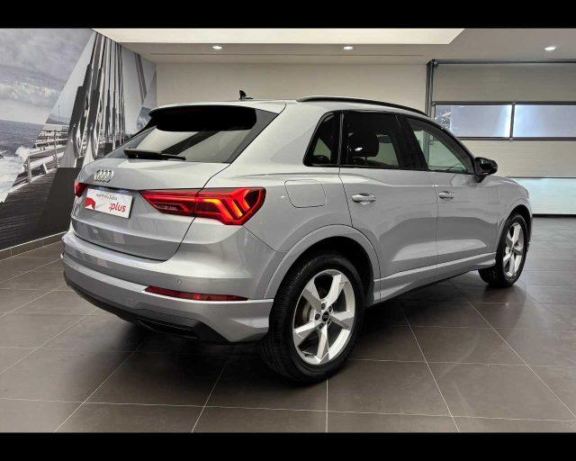 AUDI Q3 35 TFSI S tronic Business Advanced