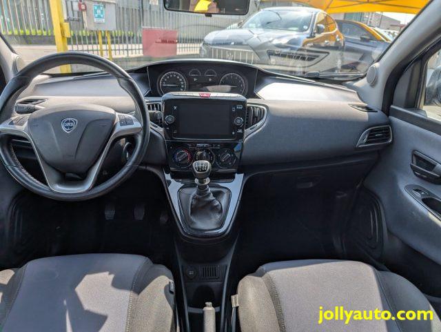 LANCIA Ypsilon 1.0 FireFly 5P S&S Hybrid Gold 5 posti - Ruotino