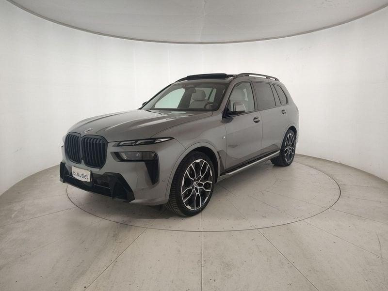 BMW X7 G07 2022 xdrive 40d 48V auto 6p.ti