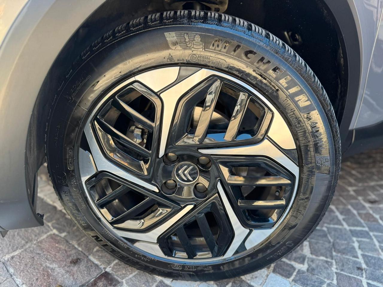 Citroen C4 BlueHDi 130 S&S EAT8 Shine