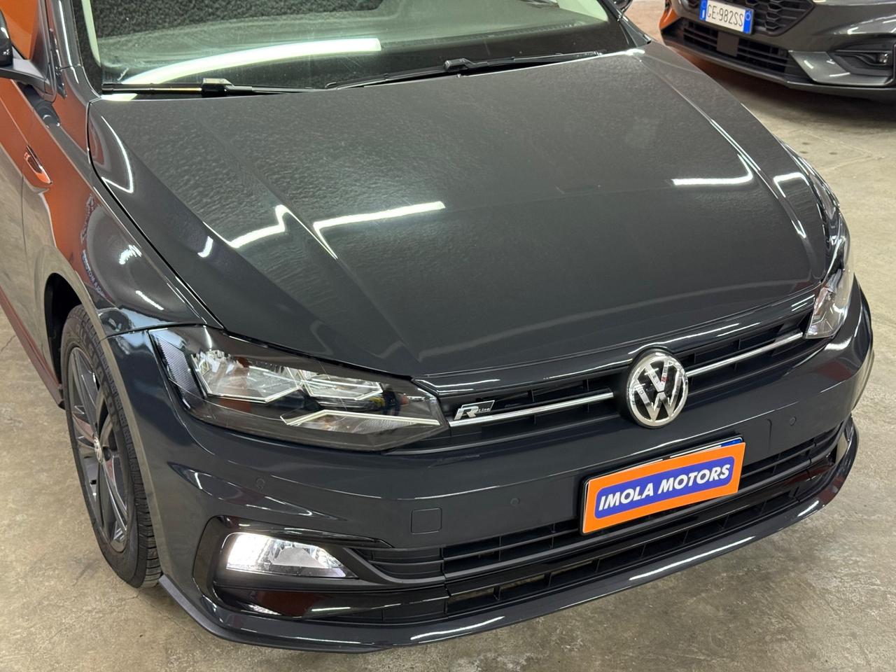 Volkswagen Polo 1.0 TSI DSG 5p. R-Line Cambio Automatico