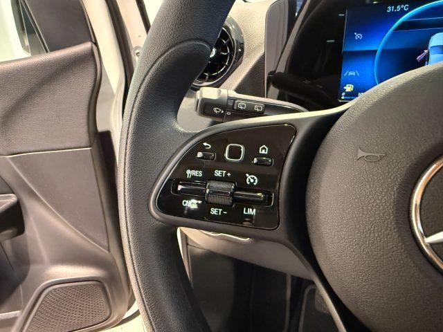 MERCEDES-BENZ B 180 d Assist Radio Park Assist Clima