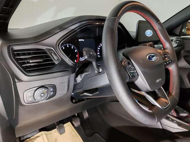 Ford Focus 1.0 EcoBoost 125cv 5p ST-Line + Navi + Led