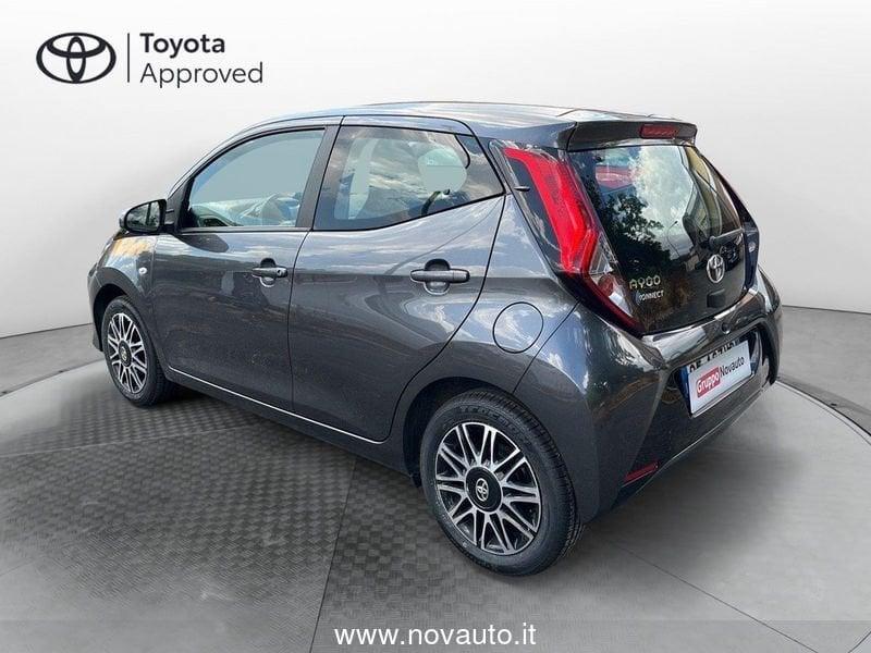 Toyota Aygo Aygo Connect 1.0 VVT-i 72 CV 5 porte x-play