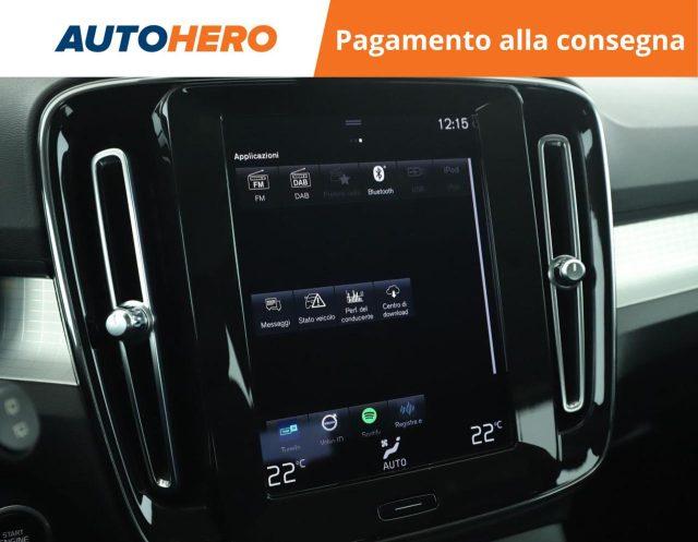 VOLVO XC40 B4 AWD Geartronic Momentum