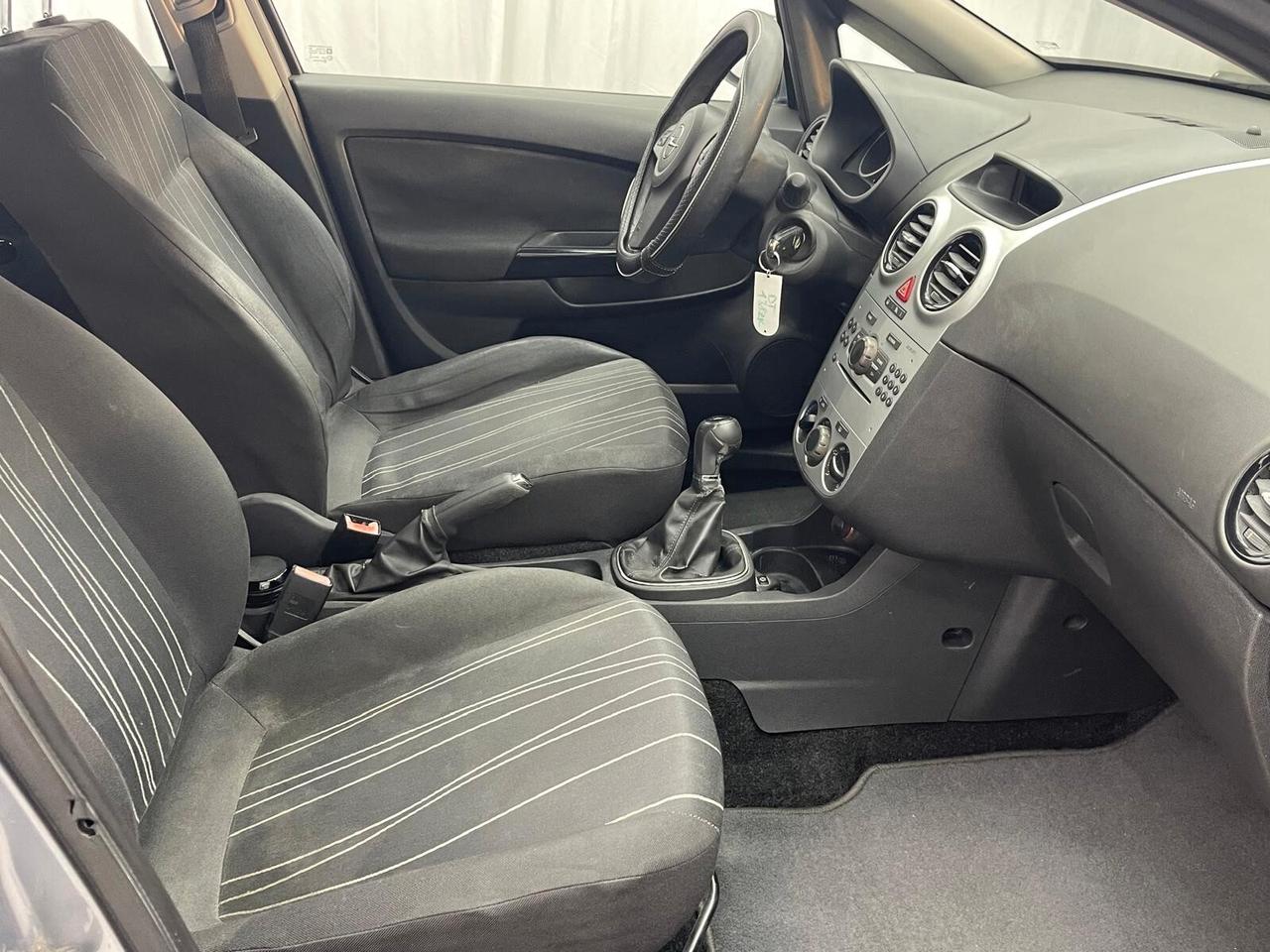Opel Corsa 1.2 5 porte Easytronic Enjoy