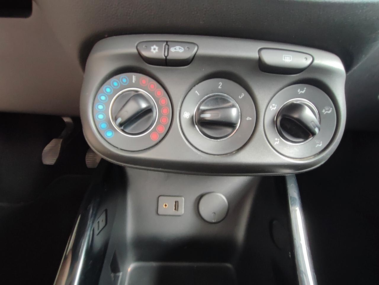 Opel Adam 1.2 70 CV Start&Stop Slam