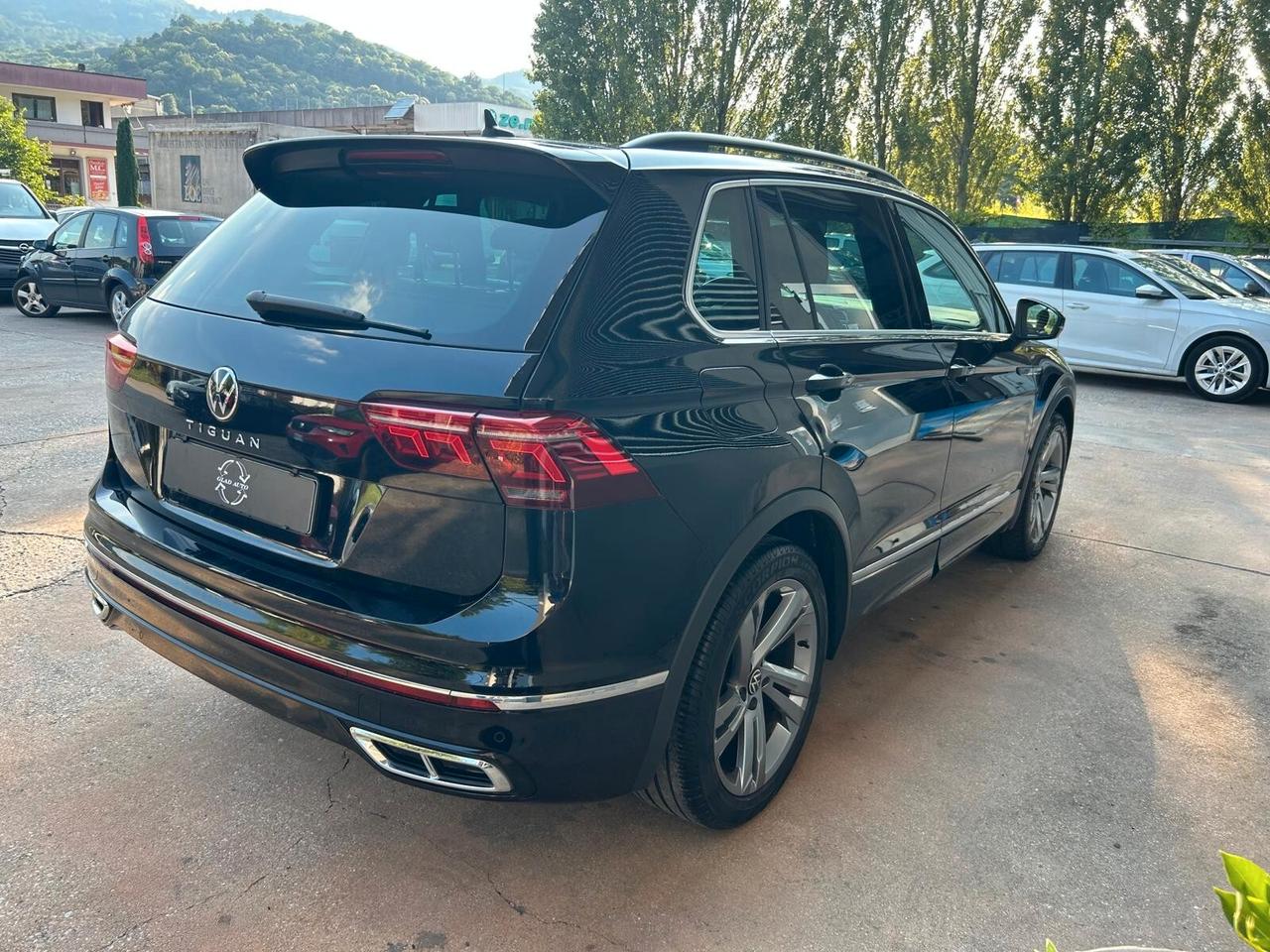 Volkswagen Tiguan 2.0 tdi R-Line 150cv dsg - FULL OPTIONAL