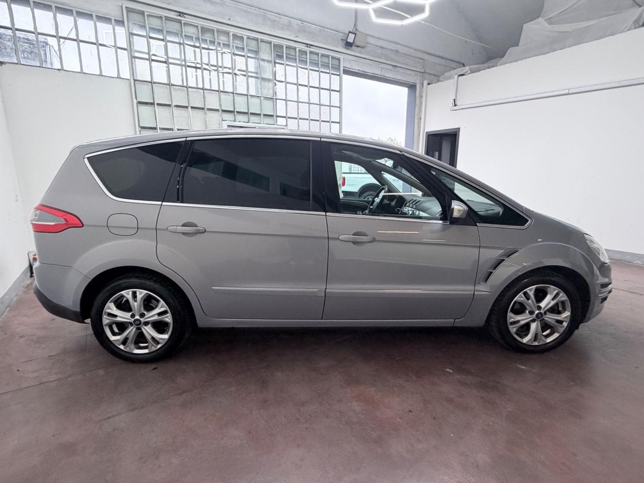 Ford S-Max 2.0 TDCi 163CV Titanium 7 posti