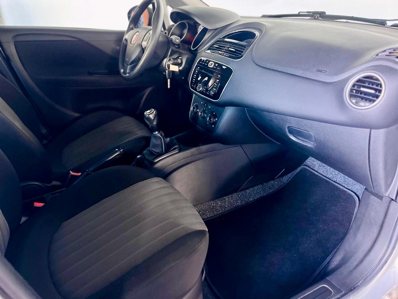 Fiat Punto 1.3 MJT II S&S 95 CV 5 porte Street