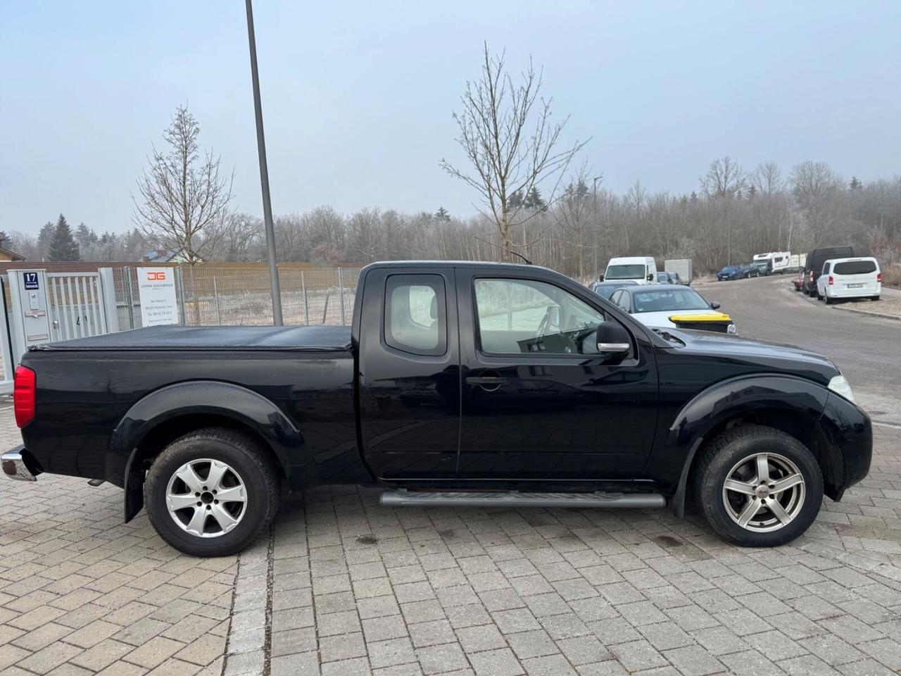 Nissan Navara 2.5 dCi 190CV 2 porte King Cab XE