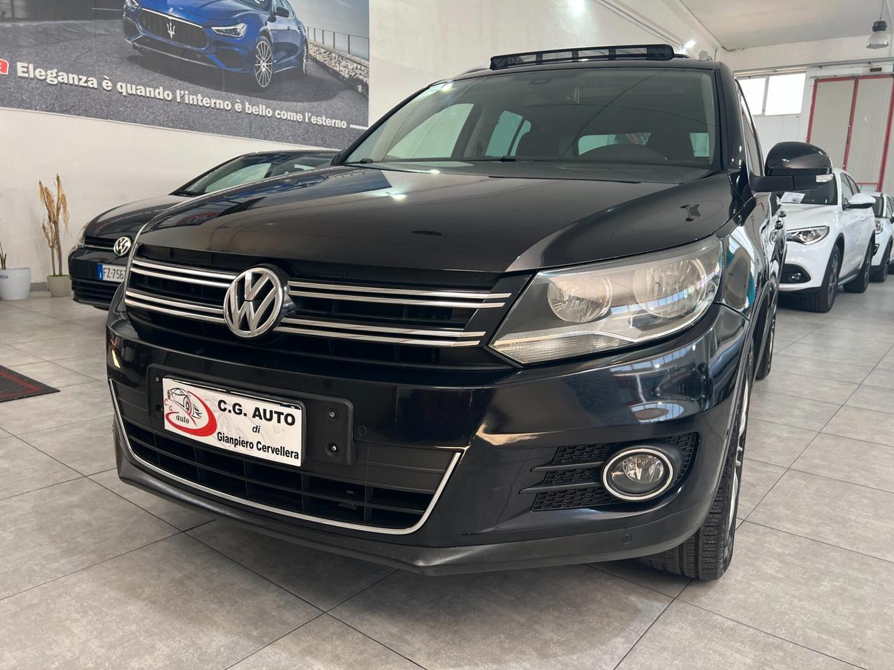 Volkswagen Tiguan 2.0 110 CV - Sport & Style - 2012