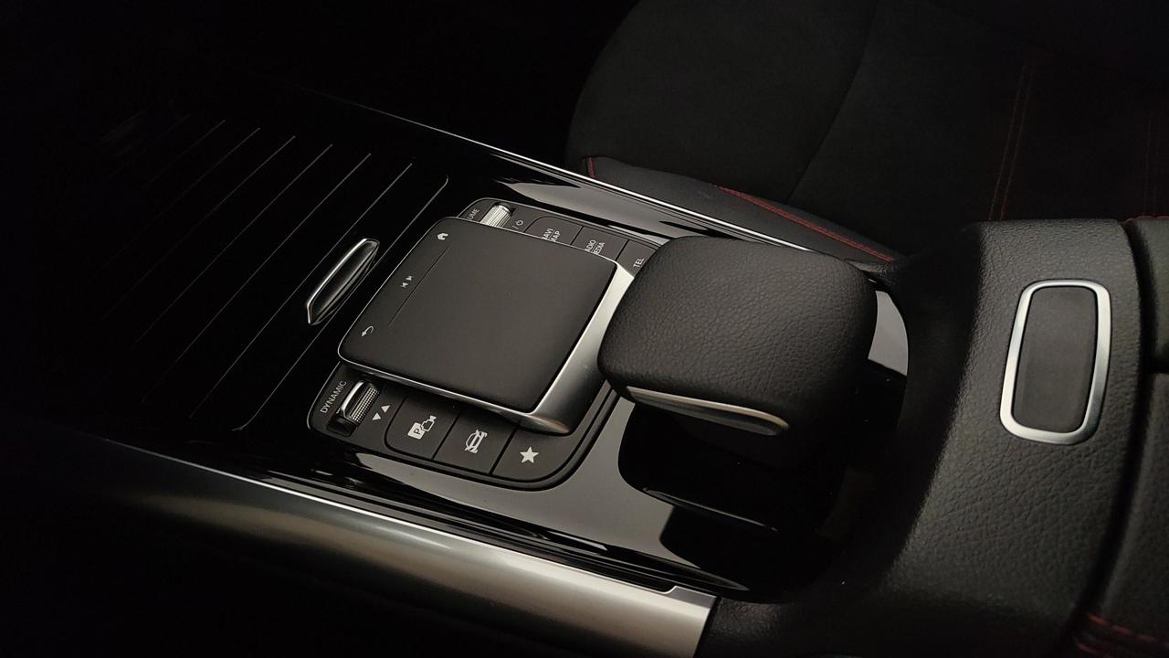 Mercedes-Benz B 180 d Premium auto