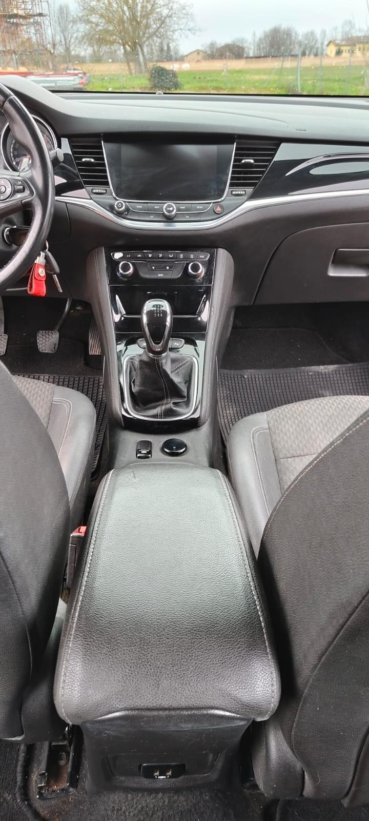 Opel Astra 1.6 CDTi 136CV Start&Stop Sports Tourer Innovation