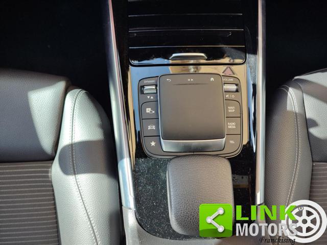 MERCEDES-BENZ GLA 200 d Automatic Sport