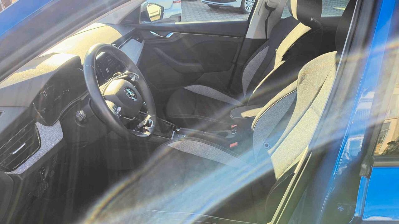 Skoda Kamiq 1.0 TSI 115 CV DSG Black Dots