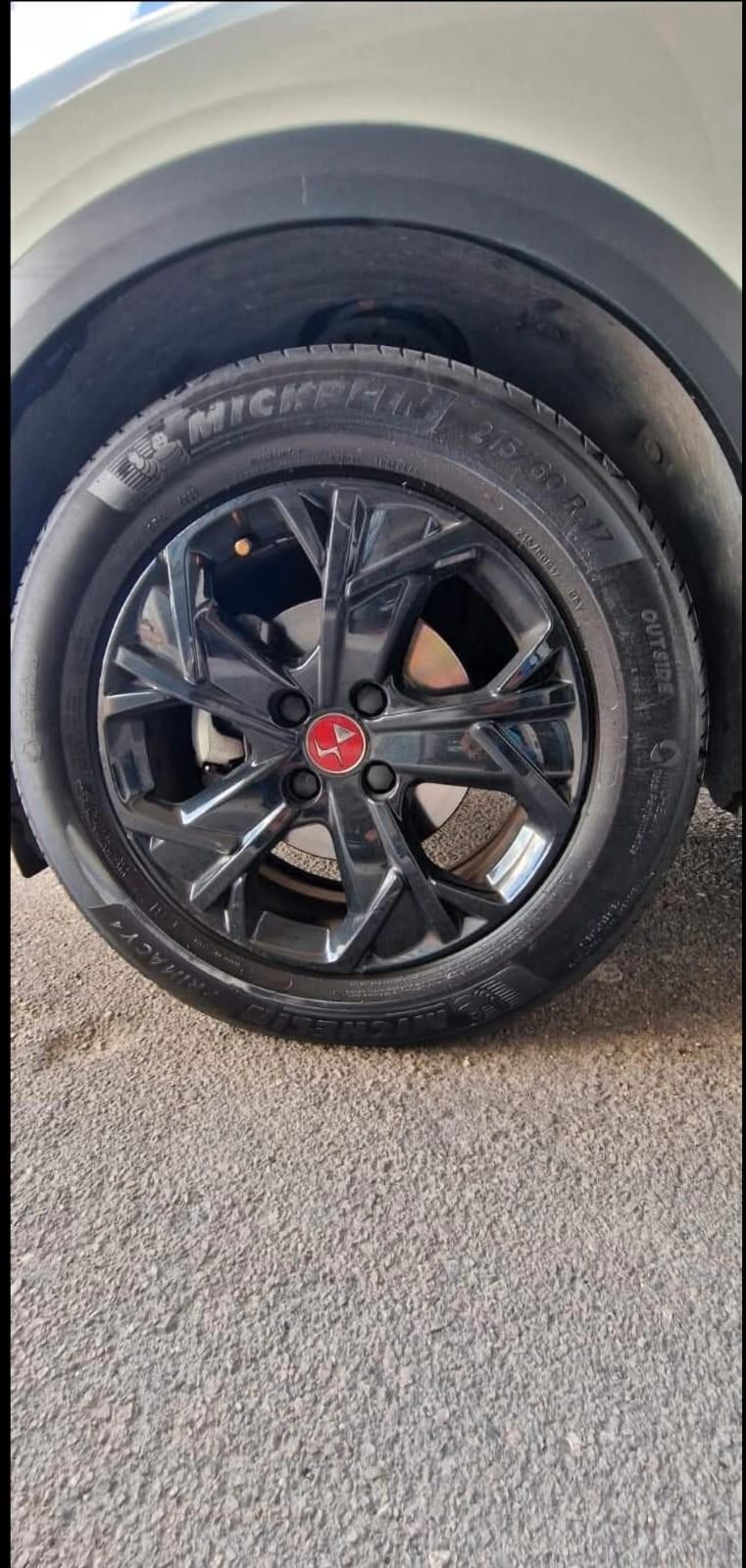 Ds DS3 DS 3 Crossback BlueHDi 130 Performance Line