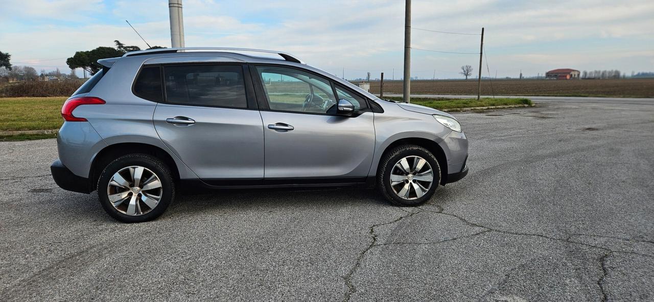 Peugeot 2008 BlueHDi 100 Allure