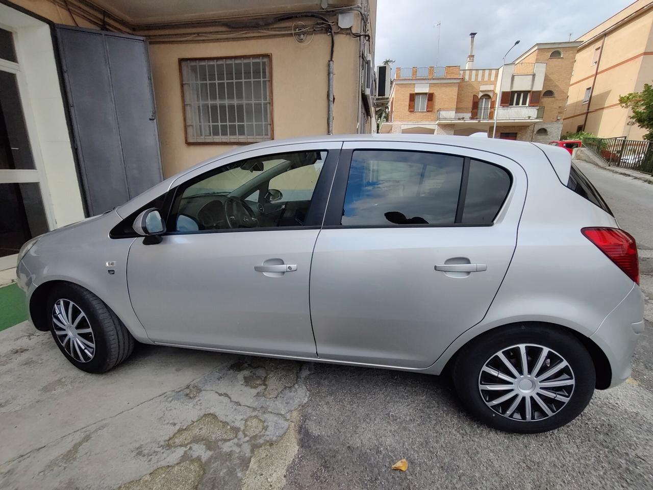 Opel Corsa 1.3 CDTI 95CV ecoFLEX 5 porte Edition