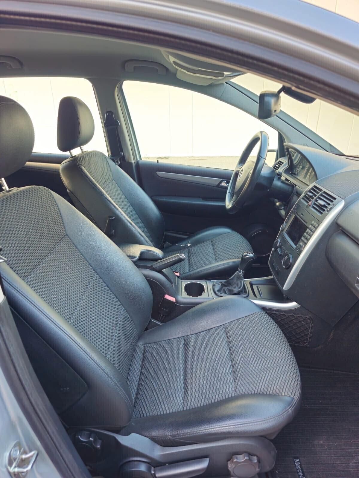 Mercedes-benz A 160 benzina